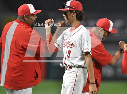 Thumbnail 3 in Troy vs. Fullerton photogallery.
