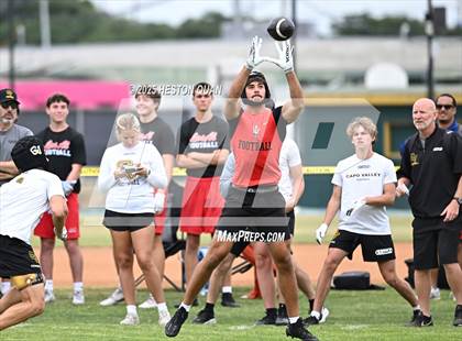 Thumbnail 1 in Capistrano Valley vs. Palos Verdes  (Battle at the Beach) photogallery.