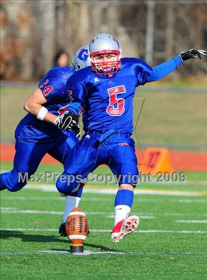 Thumbnail 2 in Simsbury @ Glastonbury photogallery.