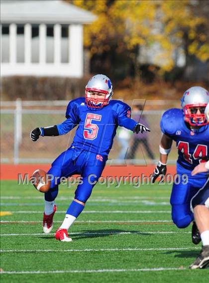 Thumbnail 2 in Simsbury @ Glastonbury photogallery.