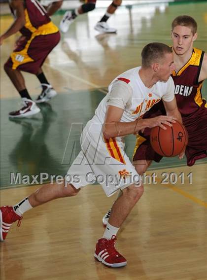 Thumbnail 3 in Mt. Carmel vs. El Modena (National Prep Classic) photogallery.