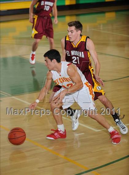 Thumbnail 2 in Mt. Carmel vs. El Modena (National Prep Classic) photogallery.