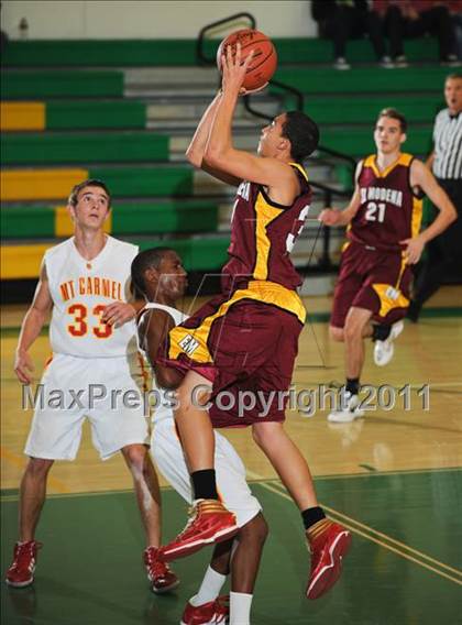 Thumbnail 3 in Mt. Carmel vs. El Modena (National Prep Classic) photogallery.