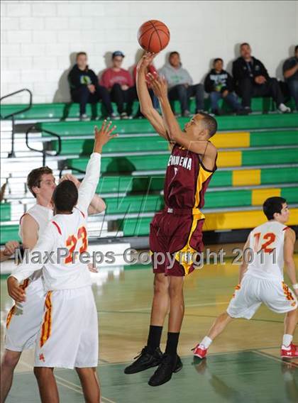 Thumbnail 3 in Mt. Carmel vs. El Modena (National Prep Classic) photogallery.