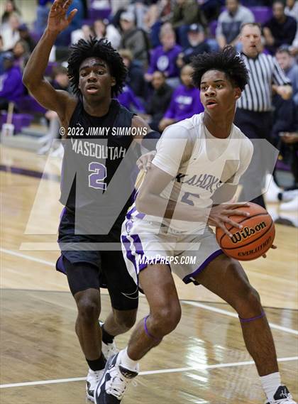 Thumbnail 2 in Collinsville @ Mascoutah (Mascoutah Tip-Off Classic) photogallery.