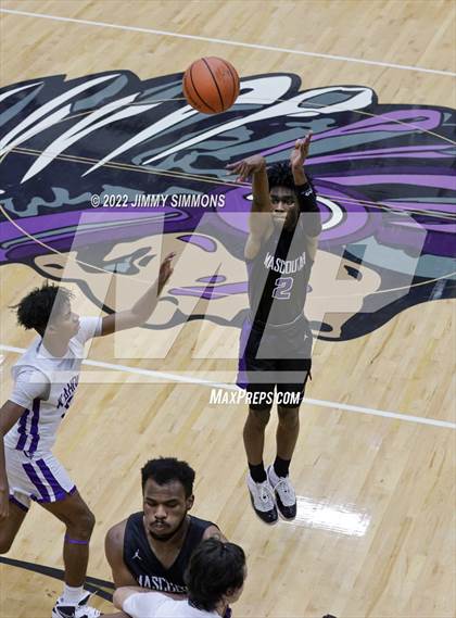 Thumbnail 2 in Collinsville @ Mascoutah (Mascoutah Tip-Off Classic) photogallery.