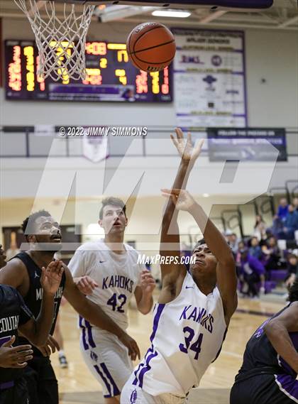 Thumbnail 2 in Collinsville @ Mascoutah (Mascoutah Tip-Off Classic) photogallery.