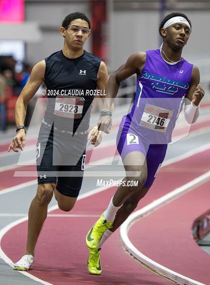 Thumbnail 2 in Arkansas High School Invitational photogallery.