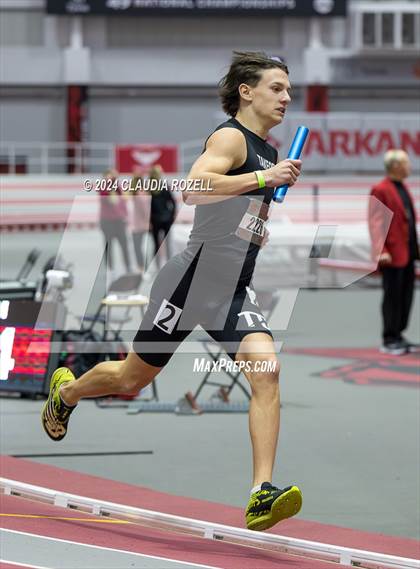 Thumbnail 2 in Arkansas High School Invitational photogallery.