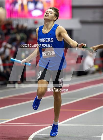 Thumbnail 2 in Arkansas High School Invitational photogallery.