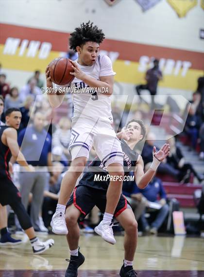 Thumbnail 3 in Loyola vs  Harvard-Westlake (Mission League Tournament) photogallery.
