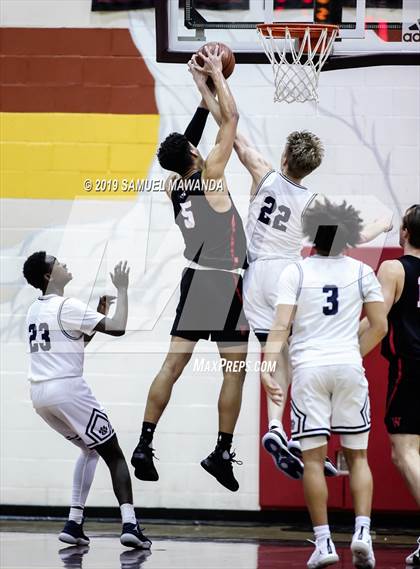 Thumbnail 1 in Loyola vs  Harvard-Westlake (Mission League Tournament) photogallery.