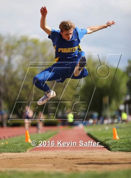 Thumbnail 1 in CHSAA Track and Field Championships photogallery.