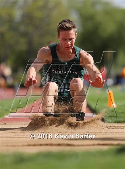 Thumbnail 1 in CHSAA Track and Field Championships photogallery.