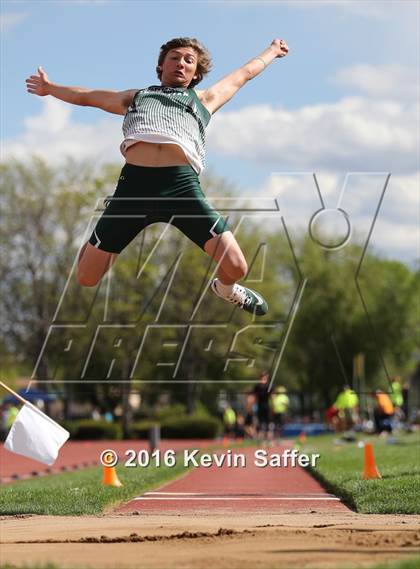 Thumbnail 3 in CHSAA Track and Field Championships photogallery.