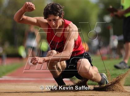 Thumbnail 1 in CHSAA Track and Field Championships photogallery.