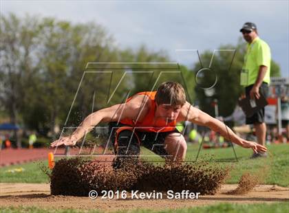 Thumbnail 3 in CHSAA Track and Field Championships photogallery.