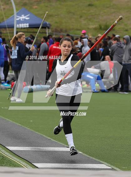 Thumbnail 2 in Bob Jenkins SCTCCCA Coaches Classic (Triple Jump, High Jump & Polevault) photogallery.