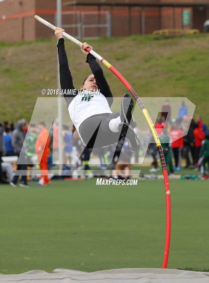 Thumbnail 3 in Bob Jenkins SCTCCCA Coaches Classic (Triple Jump, High Jump & Polevault) photogallery.