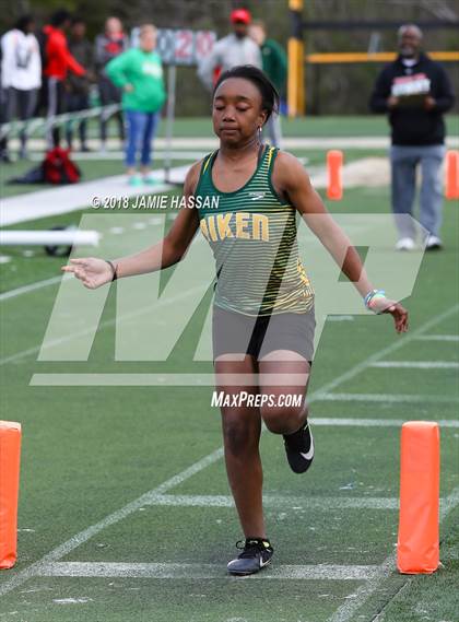 Thumbnail 3 in Bob Jenkins SCTCCCA Coaches Classic (Triple Jump, High Jump & Polevault) photogallery.