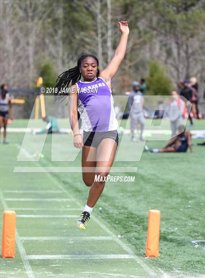 Thumbnail 1 in Bob Jenkins SCTCCCA Coaches Classic (Triple Jump, High Jump & Polevault) photogallery.