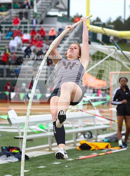 Thumbnail 1 in Bob Jenkins SCTCCCA Coaches Classic (Triple Jump, High Jump & Polevault) photogallery.