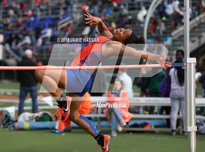 Thumbnail 2 in Bob Jenkins SCTCCCA Coaches Classic (Triple Jump, High Jump & Polevault) photogallery.