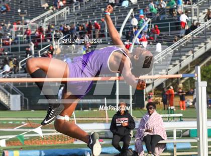 Thumbnail 3 in Bob Jenkins SCTCCCA Coaches Classic (Triple Jump, High Jump & Polevault) photogallery.