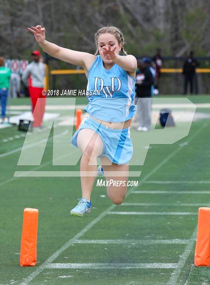 Thumbnail 3 in Bob Jenkins SCTCCCA Coaches Classic (Triple Jump, High Jump & Polevault) photogallery.