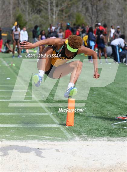 Thumbnail 1 in Bob Jenkins SCTCCCA Coaches Classic (Triple Jump, High Jump & Polevault) photogallery.