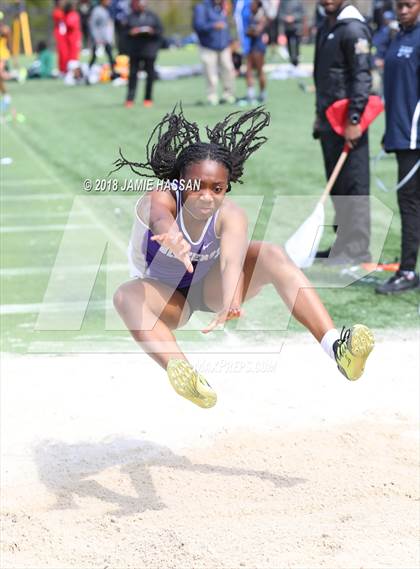 Thumbnail 3 in Bob Jenkins SCTCCCA Coaches Classic (Triple Jump, High Jump & Polevault) photogallery.