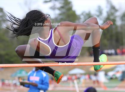 Thumbnail 3 in Bob Jenkins SCTCCCA Coaches Classic (Triple Jump, High Jump & Polevault) photogallery.