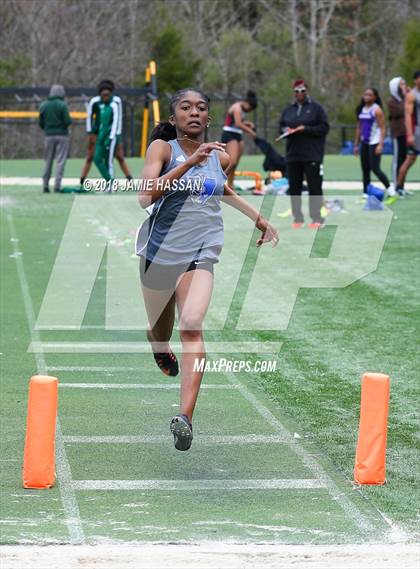 Thumbnail 1 in Bob Jenkins SCTCCCA Coaches Classic (Triple Jump, High Jump & Polevault) photogallery.