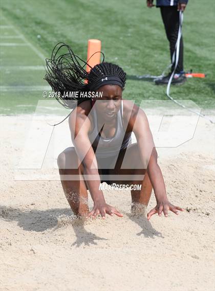 Thumbnail 1 in Bob Jenkins SCTCCCA Coaches Classic (Triple Jump, High Jump & Polevault) photogallery.