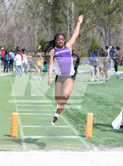 Thumbnail 1 in Bob Jenkins SCTCCCA Coaches Classic (Triple Jump, High Jump & Polevault) photogallery.