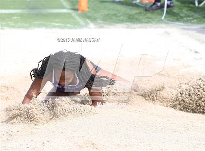 Thumbnail 1 in Bob Jenkins SCTCCCA Coaches Classic (Triple Jump, High Jump & Polevault) photogallery.