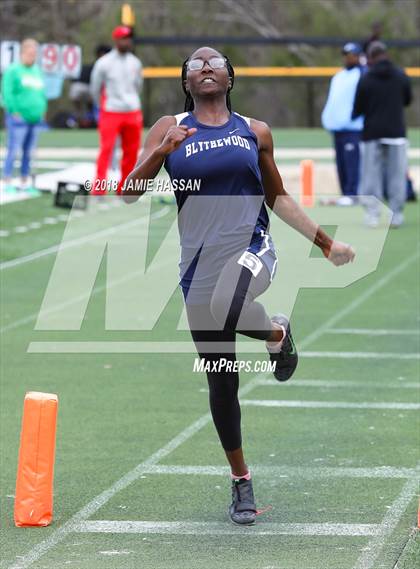 Thumbnail 3 in Bob Jenkins SCTCCCA Coaches Classic (Triple Jump, High Jump & Polevault) photogallery.