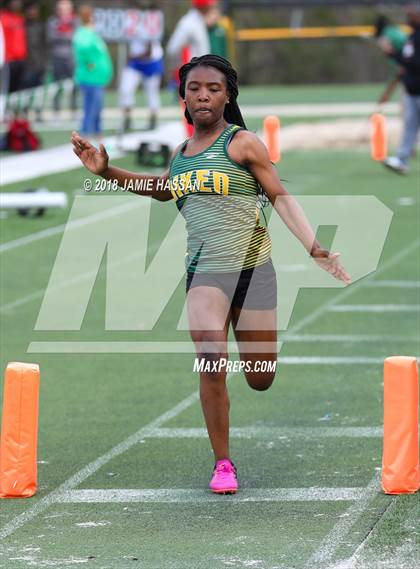 Thumbnail 2 in Bob Jenkins SCTCCCA Coaches Classic (Triple Jump, High Jump & Polevault) photogallery.