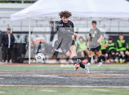 Thumbnail 2 in Valley Christian @ Archbishop Mitty photogallery.
