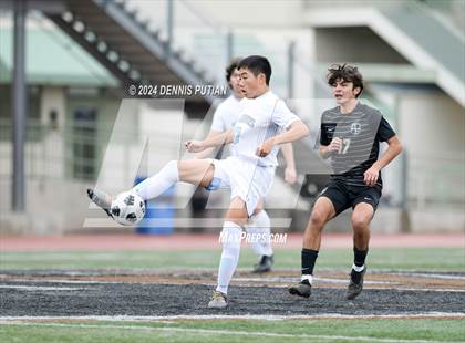 Thumbnail 3 in Valley Christian @ Archbishop Mitty photogallery.