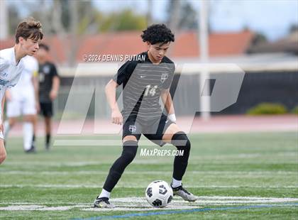 Thumbnail 3 in Valley Christian @ Archbishop Mitty photogallery.