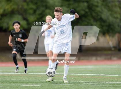 Thumbnail 1 in Valley Christian @ Archbishop Mitty photogallery.