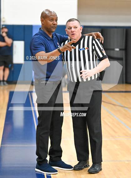 Thumbnail 3 in Cholla @ Deer Valley (AIA 4A Round 1 Playoff) photogallery.