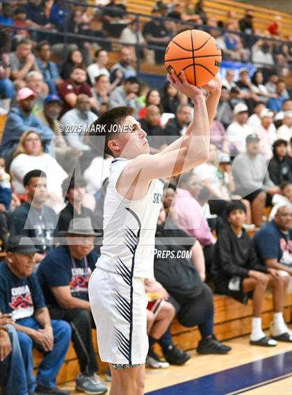 Thumbnail 1 in Cholla @ Deer Valley (AIA 4A Round 1 Playoff) photogallery.