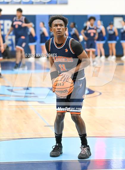 Thumbnail 1 in Cholla @ Deer Valley (AIA 4A Round 1 Playoff) photogallery.