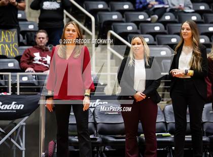 Thumbnail 1 in Bushland vs. East Bernard (UIL 3A Semifinal) photogallery.