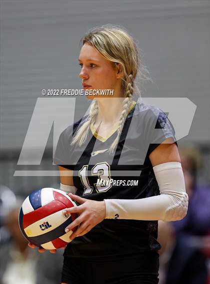 Thumbnail 2 in Bushland vs. East Bernard (UIL 3A Semifinal) photogallery.