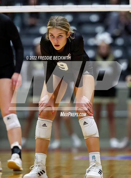 Thumbnail 1 in Bushland vs. East Bernard (UIL 3A Semifinal) photogallery.