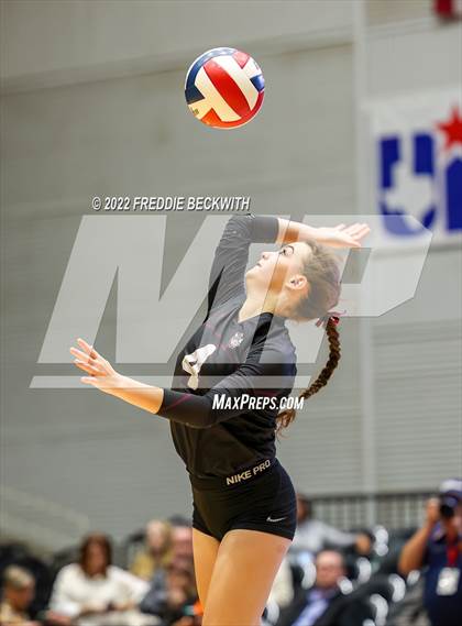 Thumbnail 3 in Bushland vs. East Bernard (UIL 3A Semifinal) photogallery.