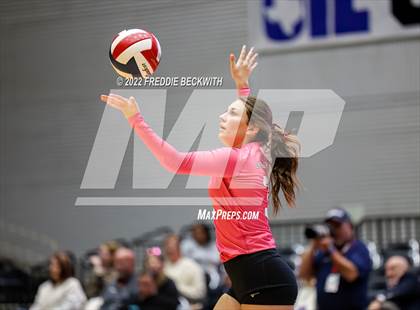 Thumbnail 1 in Bushland vs. East Bernard (UIL 3A Semifinal) photogallery.
